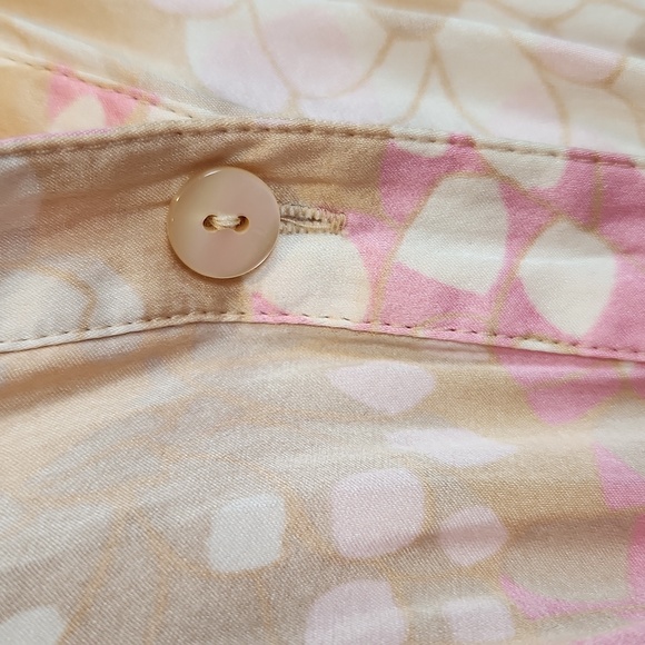 Lafayette 148 100% Silk Button-Up Floral Blouse Size 0 Petite - Picture 3 of 9